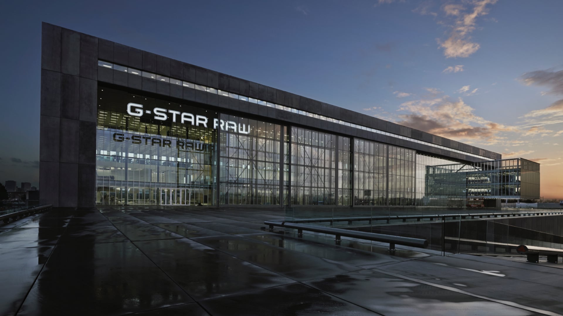 g-star raw Banner